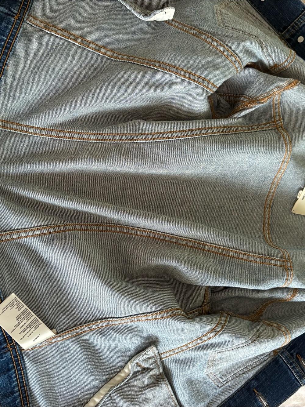 L'AGENCE Medium Blue Distressed Denim Jacket - Picture 7 of 10